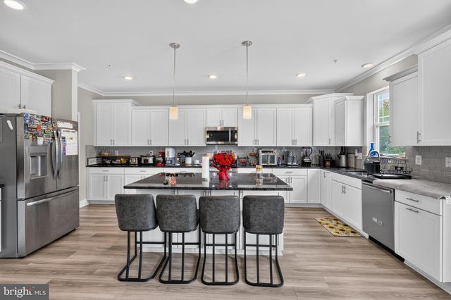 4294 SHAKESPEARE CIR, White Plains, MD 20695