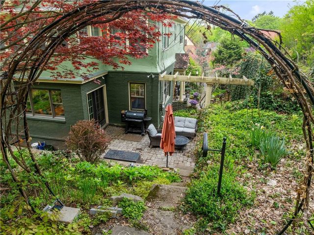 114 Scottholm, Syracuse, NY 13224