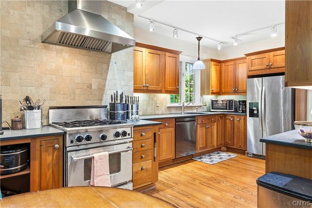 114 Scottholm, Syracuse, NY 13224