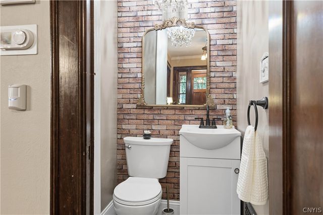 114 Scottholm, Syracuse, NY 13224