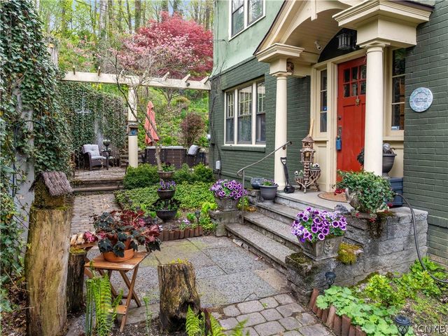 114 Scottholm, Syracuse, NY 13224