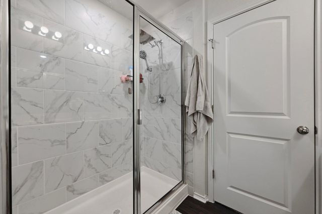 446 Grace Lilly DR, Buda, TX 78610