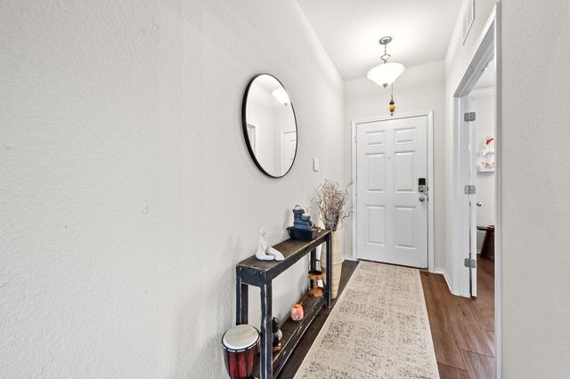 446 Grace Lilly DR, Buda, TX 78610