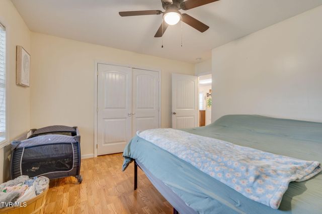 119 Henard Town Road, Rogersville, TN 37857