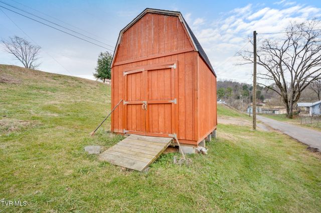 119 Henard Town Road, Rogersville, TN 37857