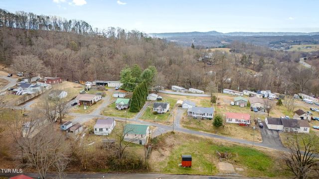 119 Henard Town Road, Rogersville, TN 37857