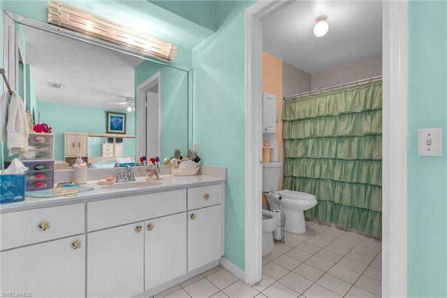 1002 SW 142nd CT, Miami, FL 33184