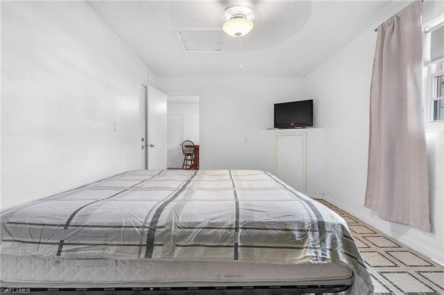 1002 SW 142nd CT, Miami, FL 33184