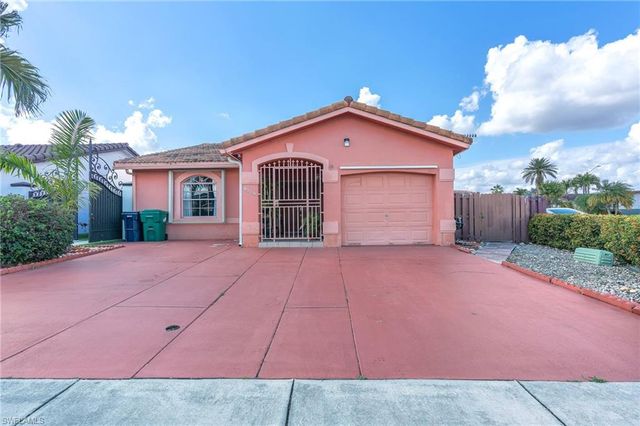 1002 SW 142nd CT, Miami, FL 33184