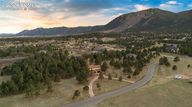 18460 Sunburst Drive, Monument, CO 80132