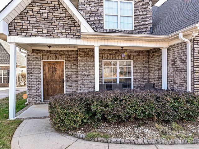 4562 Lanstone Court SW, Concord, NC 28027