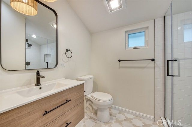 368 Oak B, Laguna Beach, CA 92651