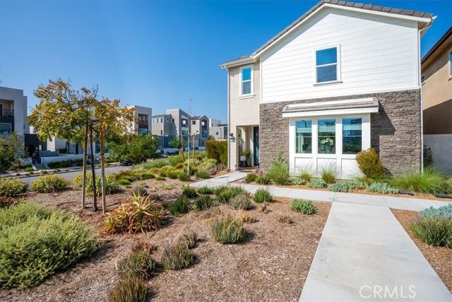 188 Merit, Irvine, CA 92618