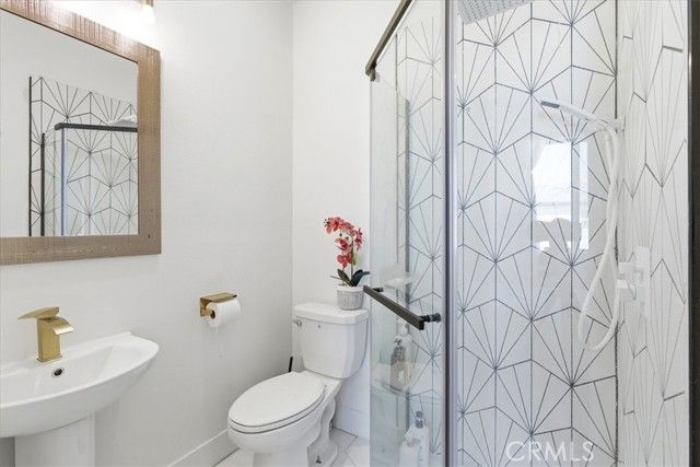 188 Merit, Irvine, CA 92618