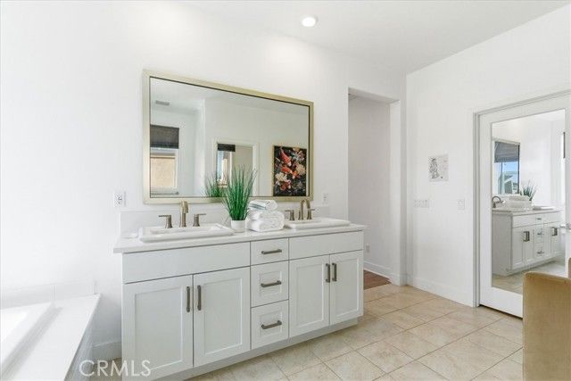 188 Merit, Irvine, CA 92618