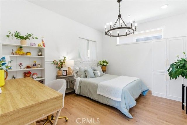 188 Merit, Irvine, CA 92618