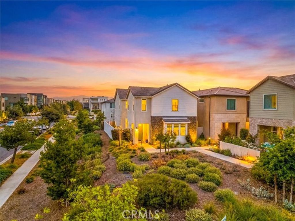 188 Merit, Irvine, CA 92618