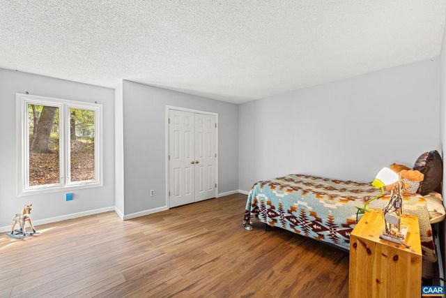 1880 NORTH PANTOPS DR, Charlottesville, VA 22911