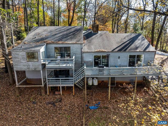 1880 NORTH PANTOPS DR, Charlottesville, VA 22911