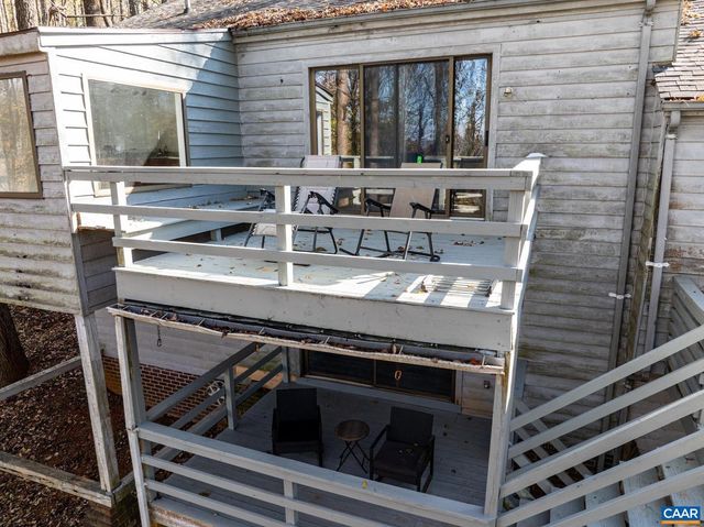 1880 NORTH PANTOPS DR, Charlottesville, VA 22911