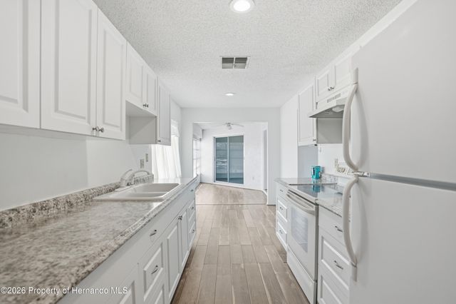 7744 Saint Andrews Boulevard, Spring Hill, FL 34613