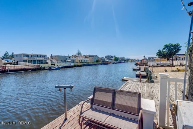 30 W Mohawk Drive, Little Egg Harbor, NJ 08087