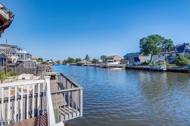 30 W Mohawk Drive, Little Egg Harbor, NJ 08087