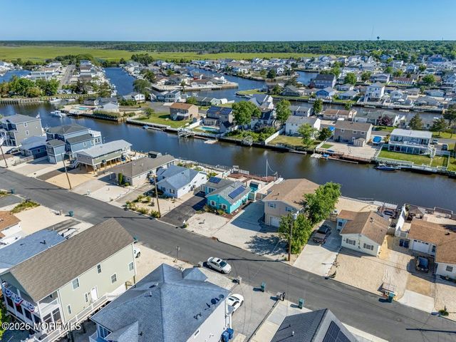 30 W Mohawk Drive, Little Egg Harbor, NJ 08087