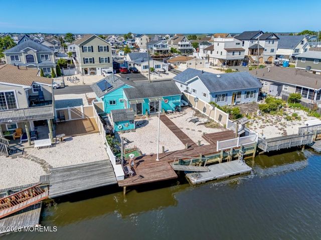 30 W Mohawk Drive, Little Egg Harbor, NJ 08087