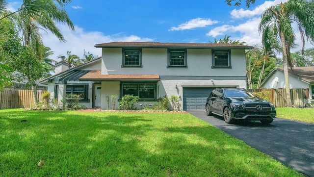 12003 Flicker Way, Hollywood, FL 33026