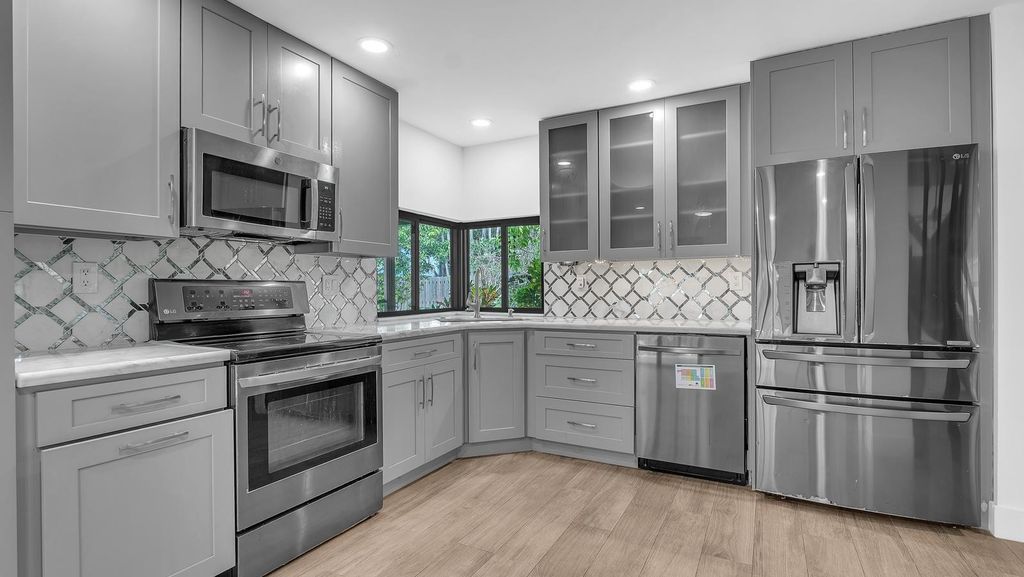 12003 Flicker Way, Hollywood, FL 33026