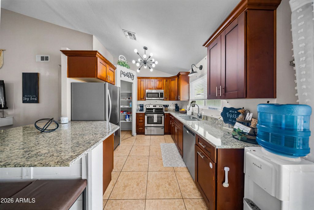 6330 W SANDRA Terrace, Glendale, AZ 85306 — photo 4