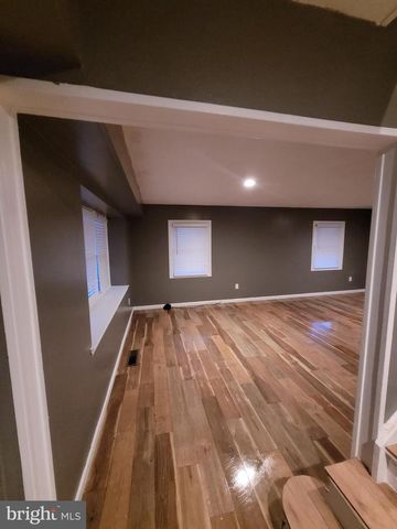 12 HASTING LN, Willingboro, NJ 08046