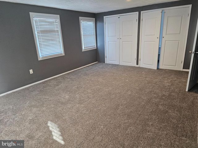 12 HASTING LN, Willingboro, NJ 08046