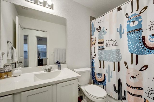 15400 Summer Ray DR, Del Valle, TX 78617