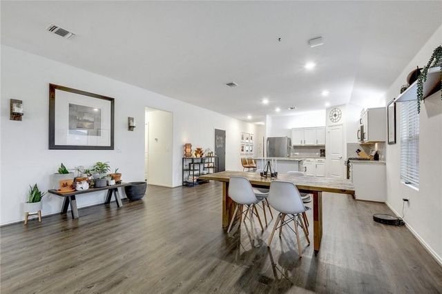 15400 Summer Ray DR, Del Valle, TX 78617
