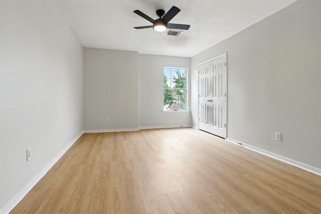 5318 Cilantro Lane, Baytown, TX 77521