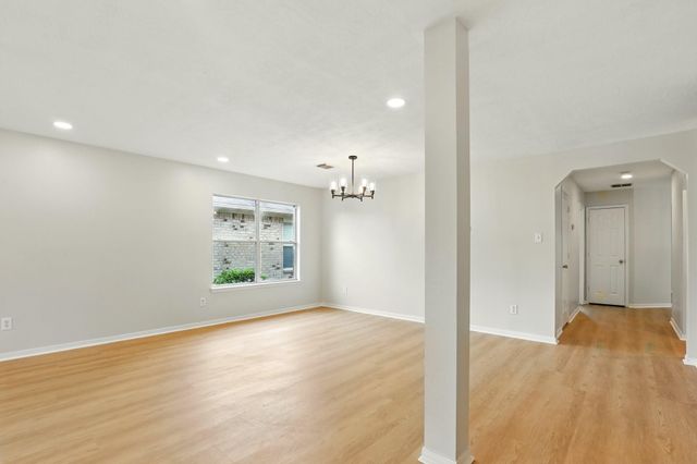 5318 Cilantro Lane, Baytown, TX 77521