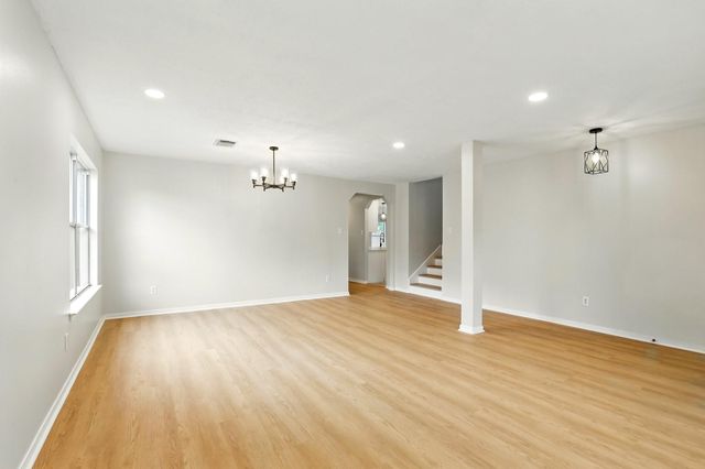 5318 Cilantro Lane, Baytown, TX 77521