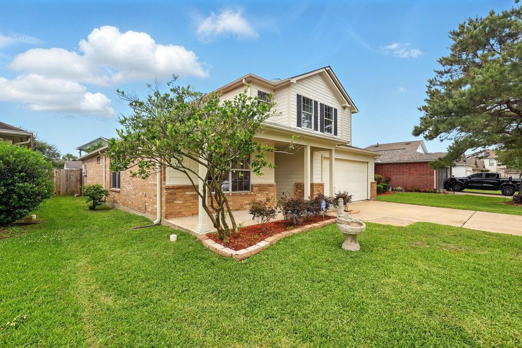 5318 Cilantro Lane, Baytown, TX 77521