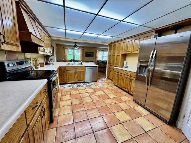 15196 Cincinnati Creek Road, Summers, AR 72769