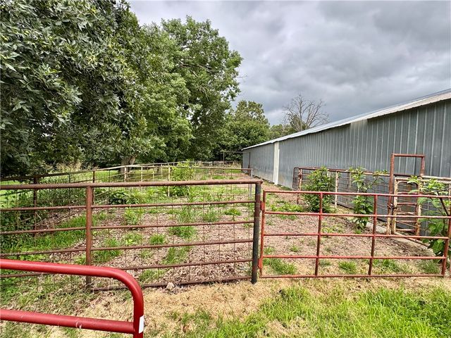15196 Cincinnati Creek Road, Summers, AR 72769