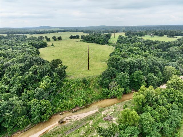 15196 Cincinnati Creek Road, Summers, AR 72769