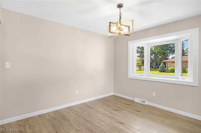 6145 Winchester Drive, Seven Hills, OH 44131