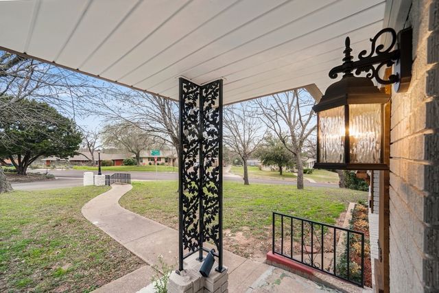 433 sharron, Woodway, TX 76712