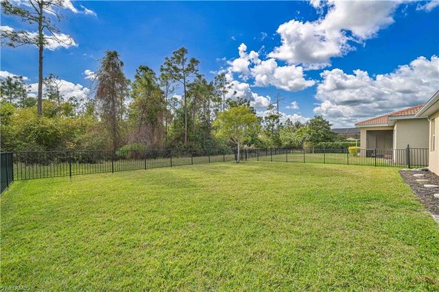 2852 Royal Gardens AVE, Fort Myers, FL 33916