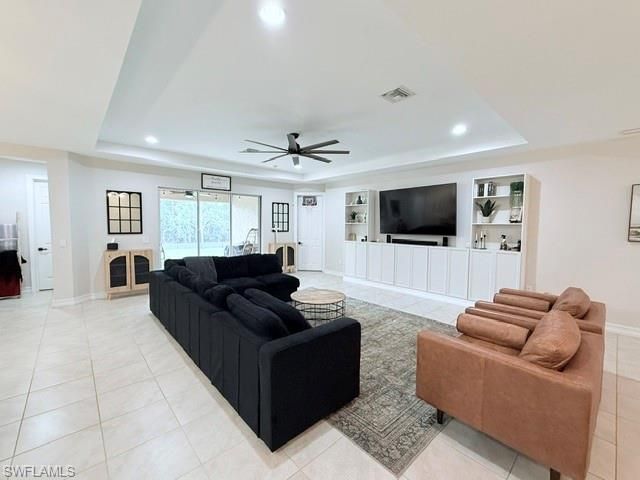 2852 Royal Gardens AVE, Fort Myers, FL 33916