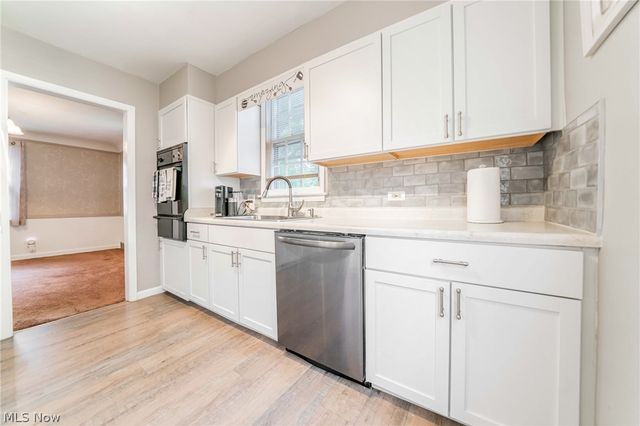24501 Yosemite Drive, Euclid, OH 44117