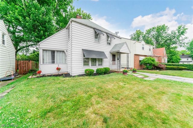 24501 Yosemite Drive, Euclid, OH 44117