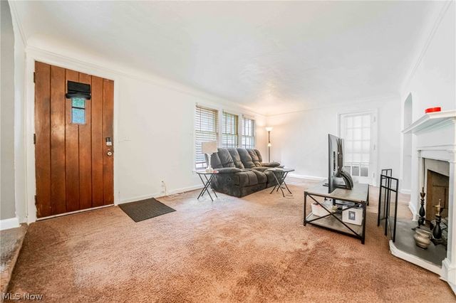 24501 Yosemite Drive, Euclid, OH 44117